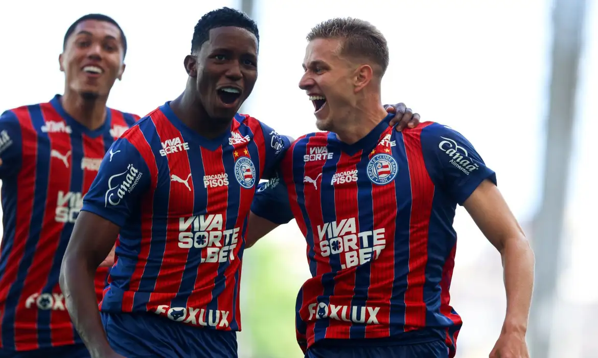 No momento você está vendo Bahia estreia vencendo Jequié num bom jogo de seis gols