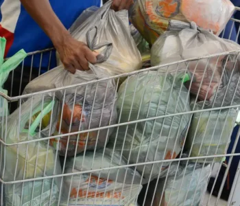 Cesta básica cai em todas as capitais do país no 2º semestre de 2025