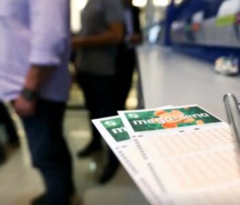 Mega-sena pode pagar prêmio de mais de R$ 100 milhões nesta quinta