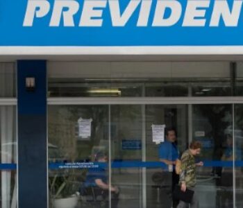 Agências do INSS abrem para atendimento extra neste sábado e domingo