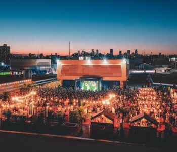 Terraço do Barra recebe Bailinho de Quinta com show aberto ao público neste sábado