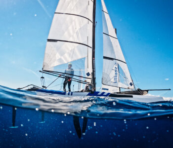 Velejador baiano Bernardo Peixoto inicia bateria de treinos para o primeiro campeonato da temporada olímpica