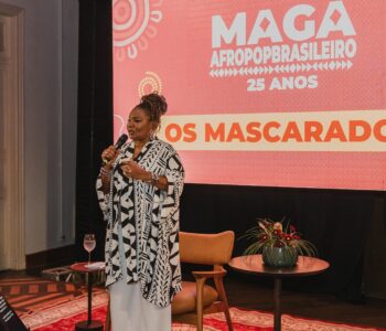 Margareth Menezes volta a comandar Os Mascarados no Circuito Dodô