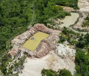 PF combate venda de diesel para garimpos ilegais em terra indígena