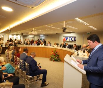 Posse solene do conselheiro Otto Alencar Filho lota auditório do TCE/BA