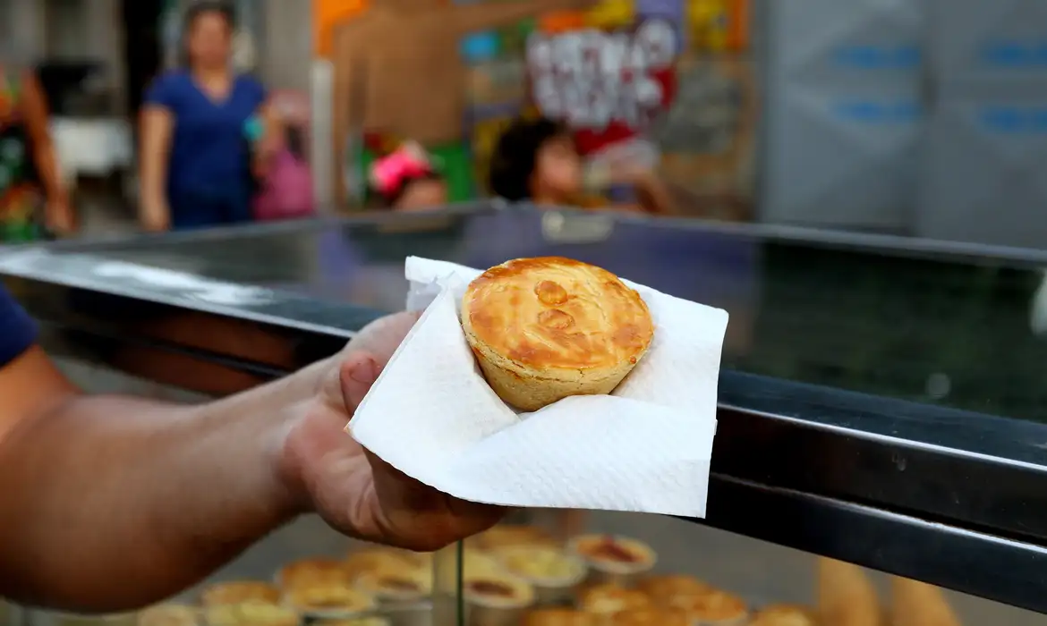 No momento você está vendo Setor de serviços cresce 2,8% em 2025, quinto ano seguido de alta