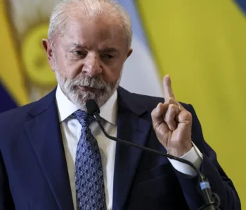 Lula faz apelo à paz, condena corrida armamentista e critica ONU