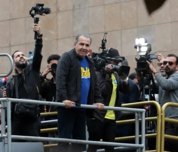 Moraes vota por tornar Malafaia réu por ofensa ao Comando do Exército