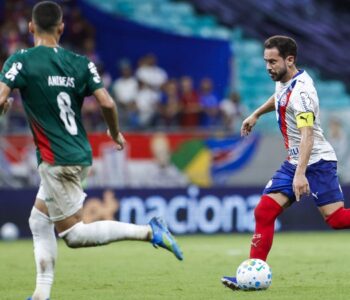 Com gol contestado no final, Bahia perde do Palmeiras em jogão de bola