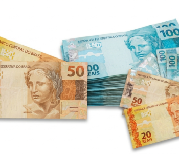 Aposentados e pensionistas do INSS começam a receber 13º nesta sexta