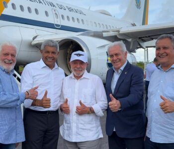 Em clima de descontração, Jerônimo, Rui e Wagner reforçam a unidade em agenda com Lula