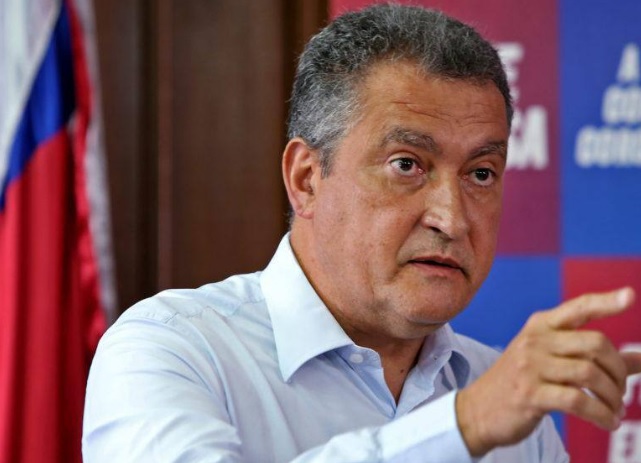 No momento você está vendo Rui Costa critica ACM Neto e acirra disputa na Bahia