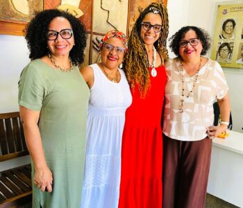 Estande Leia Bahia, de professoras escritoras, é um diferencial da Bienal do Livro Bahia 2026