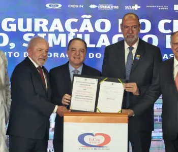 Lula sanciona lei do marco regulatório da vacina contra o câncer
