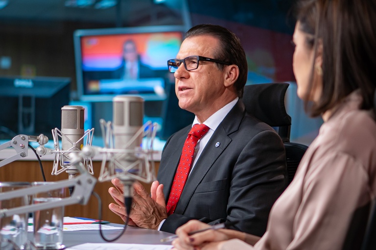 No momento você está vendo Luiz Marinho sobre fim da escala 6×1: “Processo de melhoria do ambiente de trabalho, evitando doenças e faltas”