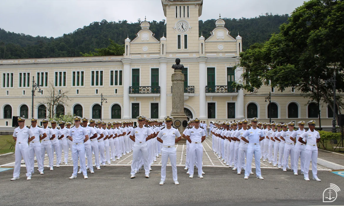 No momento você está vendo Marinha abre inscrições para o Colégio Naval