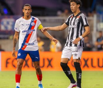 Sob vaias Bahia achou empate na raça contra Santos na Fonte Nova