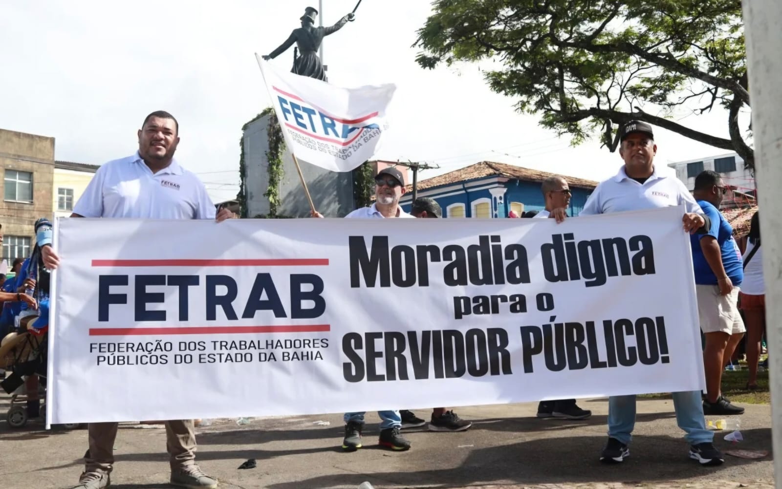 No momento você está vendo Ampliação do Minha Casa Minha Vida pressiona por moradia para servidor