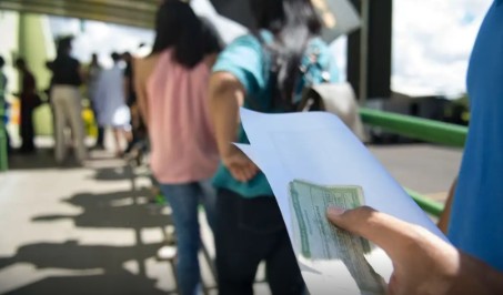 No momento você está vendo Unicef mobiliza jovens de 16 e 17 anos a tirar título de eleitor