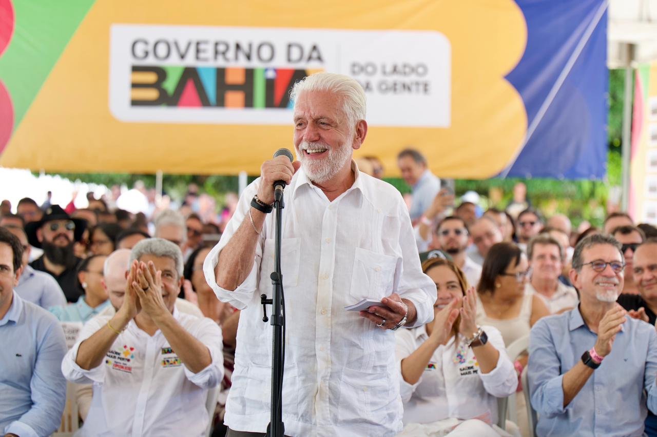 No momento você está vendo PT entrega 34⁰ hospital na Bahia e Wagner desafia oposição a comparar realizações