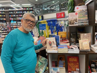 No momento você está vendo TRÊS LIVROS DE TASSO FRANCO À VENDA NA ALAMEDA DOS AUTORES BAIANOS NA ESCARIZ