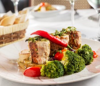 Coquetel exclusivo no restaurante Amado marca lançamento da 27ª edição da Salvador Restaurant Week