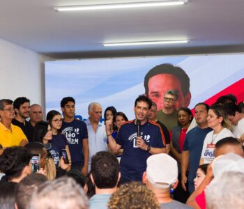 Leo Prates inaugura espaço voltado ao acolhimento e à escuta popular em Salvador