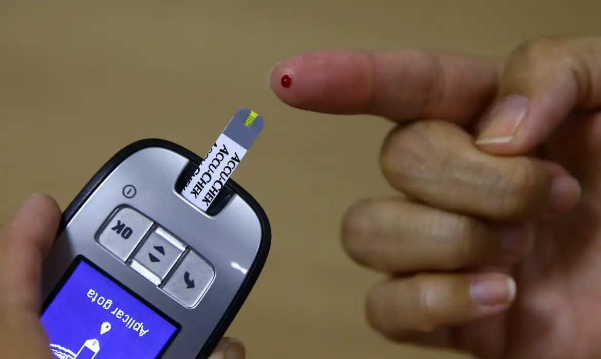 No momento você está vendo Brasileiros com diabetes defendem uso de tecnologias no tratamento
