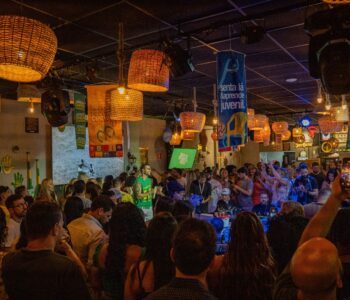 Em clima de Copa do Mundo, boteco de samba lança audiovisual temático nesta sexta-feira