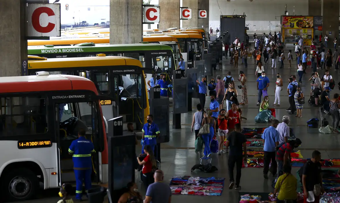 No momento você está vendo Tarifa zero no transporte poderia ser novo Bolsa Família, diz estudo