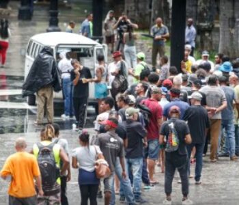 População em situação de rua passa de 388 mil em maio; SP lidera