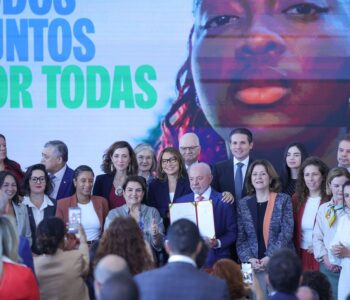 Novas medidas do governo reforçam proteção das mulheres na internet