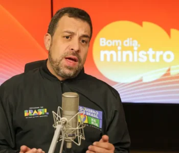 Com juros altos, dívidas aumentam e exigem mais Desenrola, diz Boulos