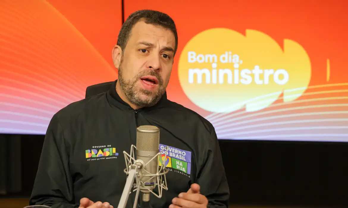 No momento você está vendo Com juros altos, dívidas aumentam e exigem mais Desenrola, diz Boulos