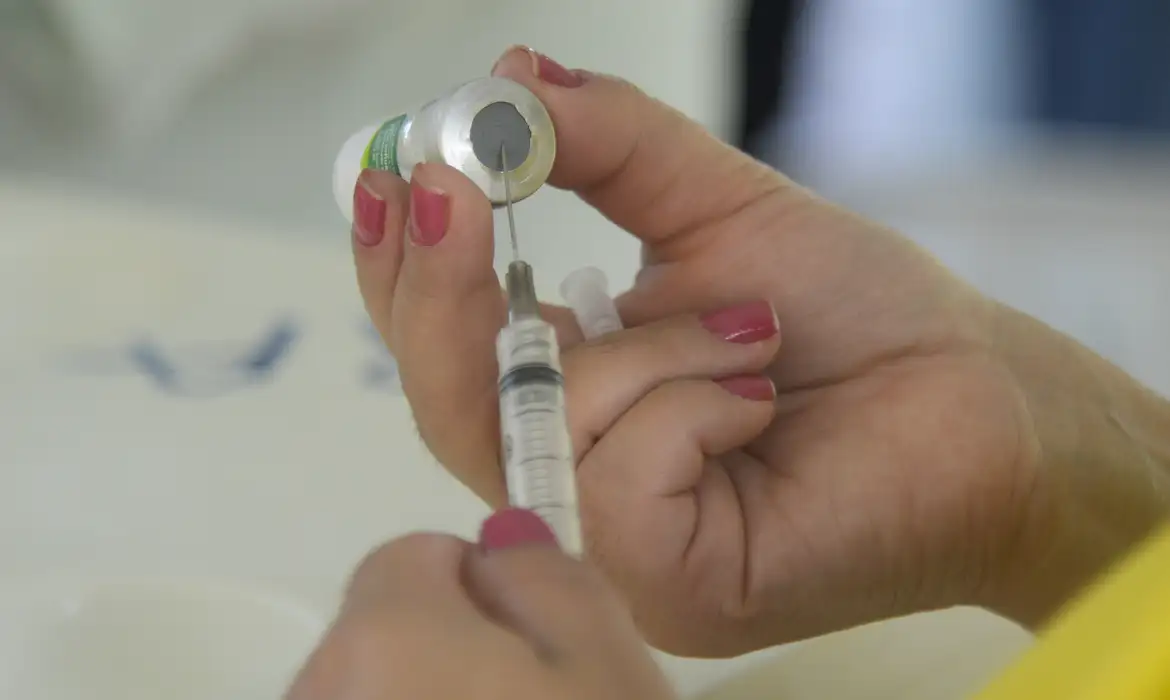 No momento você está vendo SUS vai ampliar proteção vacinal contra doença pneumocócica
