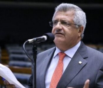 Deputado afirma que ACM Neto e Bruno Reis transformaram Salvador em cidade de propaganda