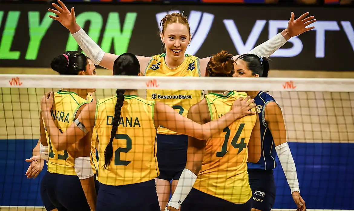 No momento você está vendo Brasil: invencibilidade e liderança na Liga Mundial de Vôlei