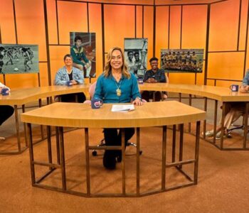 Sem Censura recebe pioneiras do futebol a um ano da Copa no Brasil