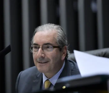 STF bloqueia R$ 6 milhões de Eduardo Cunha por indicação de emendas