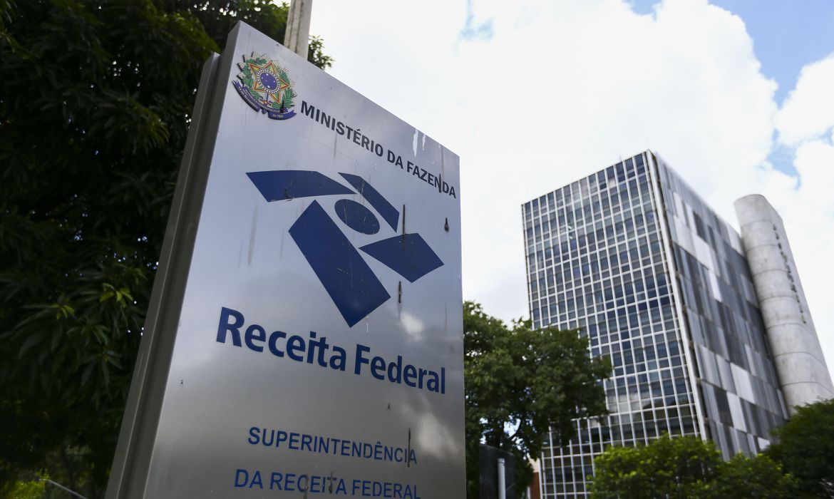 No momento você está vendo Receita abre consulta ao lote especial de restituição automática nesta quarta