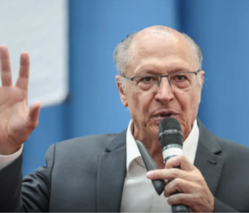 Milei presta desserviço à Argentina diz Alckmin 