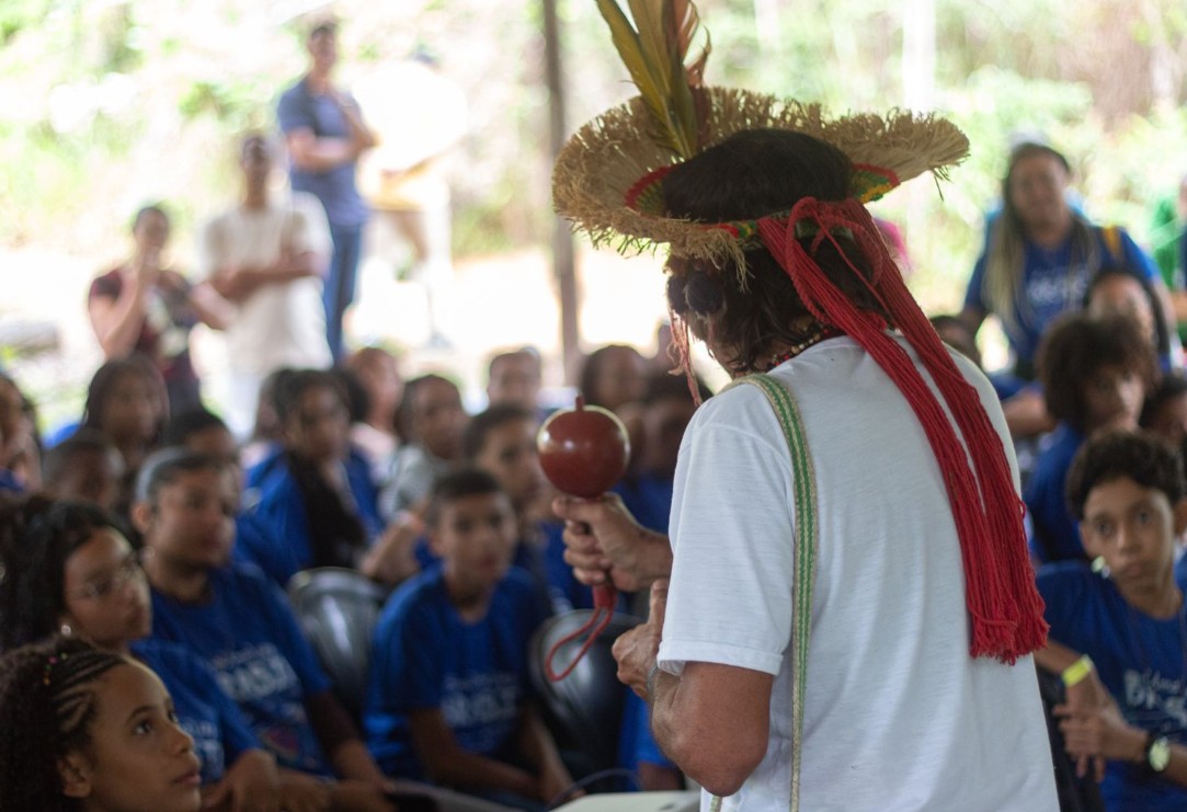No momento você está vendo 2 de Julho inspira imersão de estudantes da rede pública em quilombo e aldeia indígena