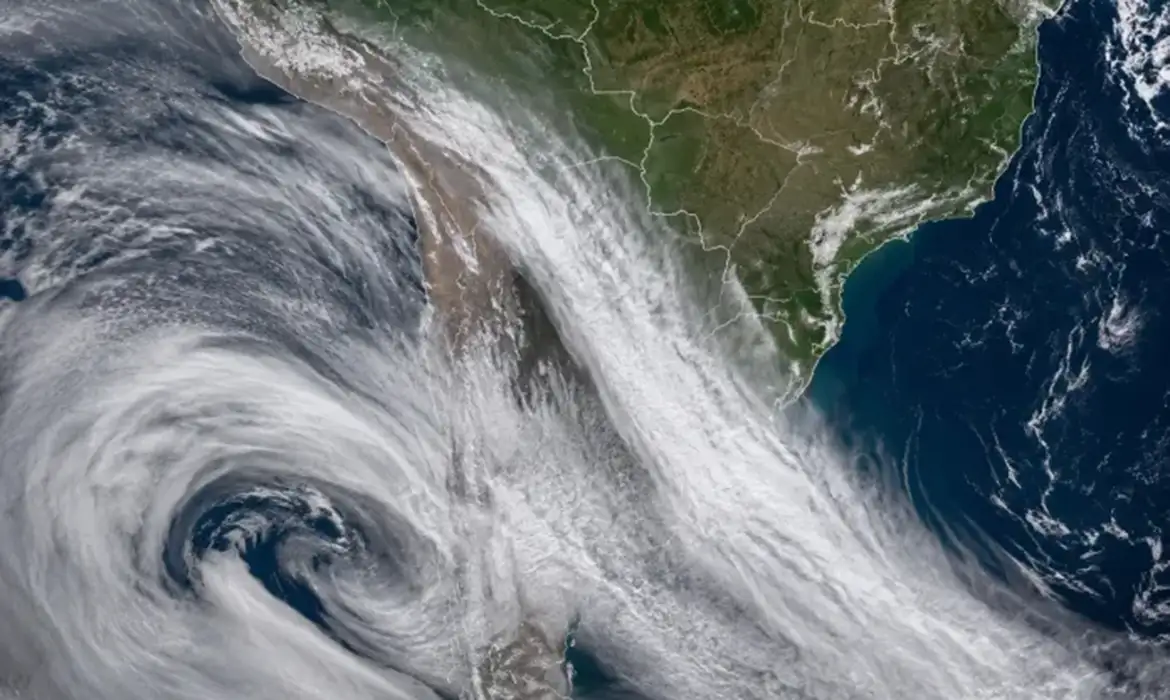 No momento você está vendo Brasil não será afetado por rio atmosférico que atinge o Chile