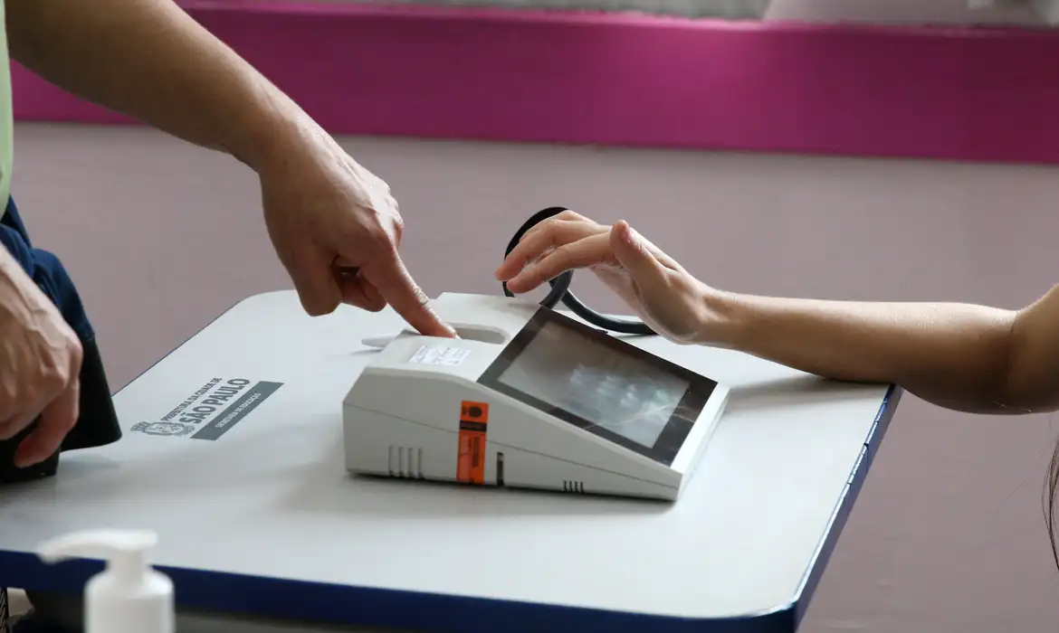 No momento você está vendo Saiba como vai funcionar a biometria nas eleições deste ano