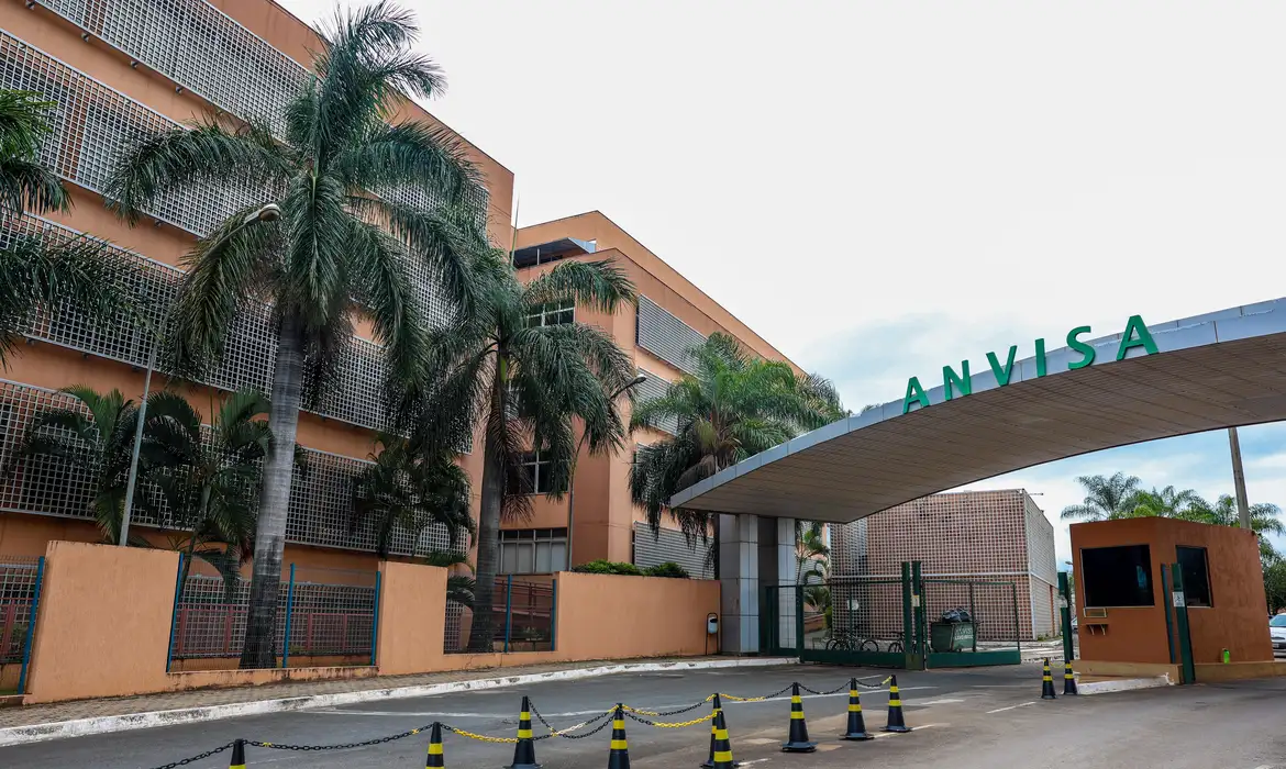 No momento você está vendo Anvisa aprova novas canetas de semaglutida, incluindo a 1ª genérica