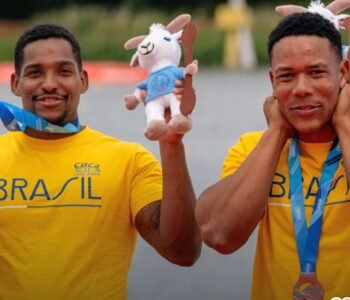 Jacky Godmann e Gabriel Nascimento são prata no Mundial de Canoagem