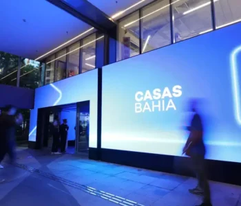 Justiça mantém suspensão de demissões em massa das Casas Bahia