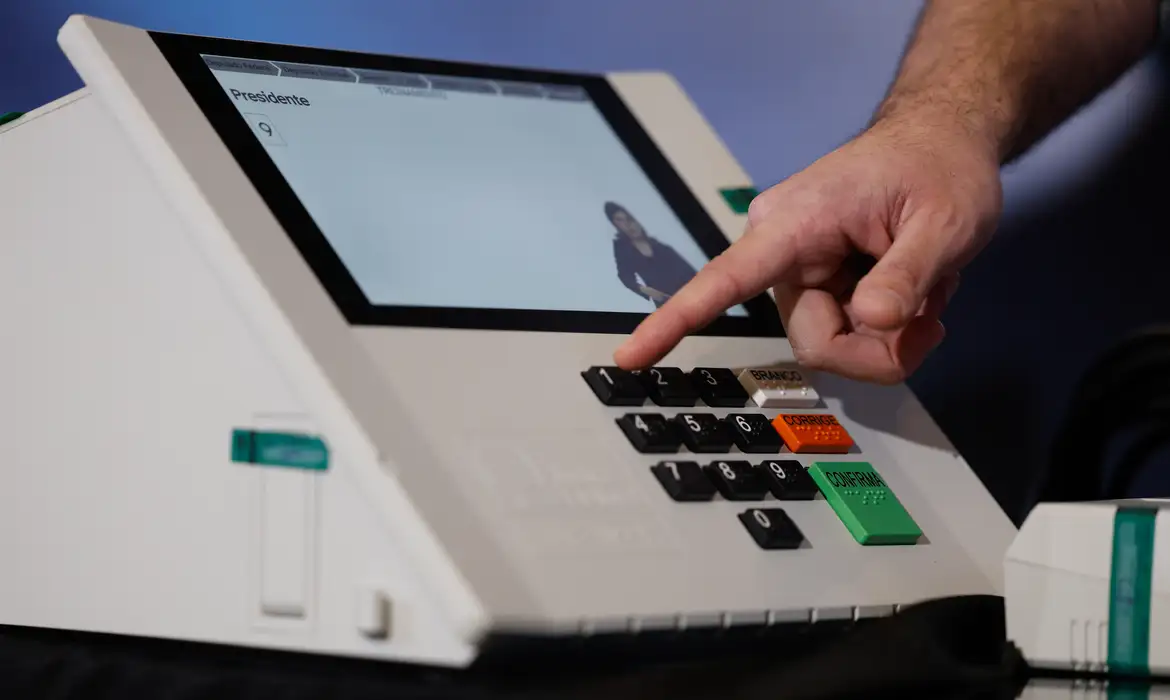 No momento você está vendo Assinatura digital e lacração impedem alteração em sistemas eleitorais