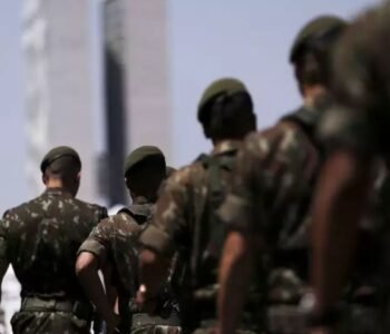 Tenente do Exército perde posto e patente após transmitir HIV intencionalmente para duas mulheres