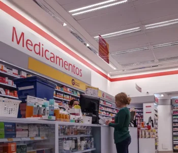 Mudanças na emissão e no controle de receitas médicas entram em vigor
